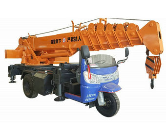 China Small Tricycle Mobile Truck Mounted Hydraulic Crane 3- 5 Ton For Construction supplier