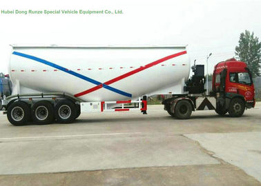 China 55-70cbm Tri Axle Bulk Cement Tank Trailer With Diesel Engine For Dry Powder Meterial supplier