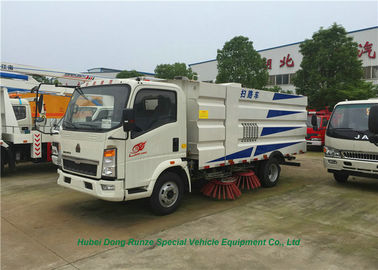 China HOWO RHD / LHD Mobile Road Sweeper Truck , Truck Mounted Street Sweeper supplier