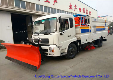 China Multifunction Street Washing Truck With Hydraulic Scissor Manlift / Shovel Brushes supplier
