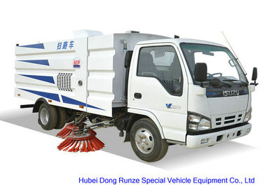 China ISUZU 600 Road Sweeper Truck For Washing Sweeping , Street Sweeper Vehicle supplier