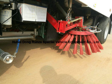 Multifunctional ISUZU Road Cleaning Truck , Vacuum Broom Sweeper Truck supplier