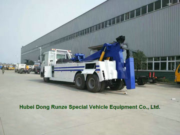 HOWO 50 Ton Heavy Duty Rotator Wreckers Tow Truck With 360 Degree Rotation supplier