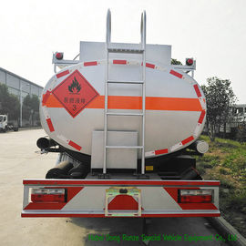 3000L - 6000L Crude Oil Tanker Truck , Mobile Fuel Oil Delivery Truck supplier